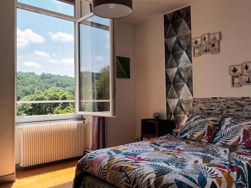 Appartement chaleureux de 82M2 proche de Vulcania