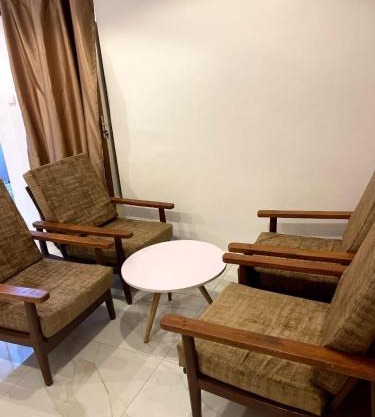 Appartement climatisé 3 pièces avec Wifi à Ouidah
