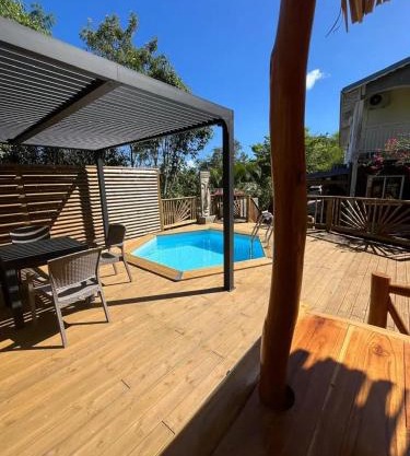 Appartement confortable avec piscine à Deshaies 60 m²