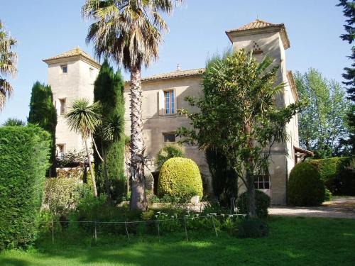 Appartement convivial à Uzès 85 m² avec terrasse 2