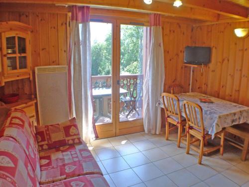 Appartement cosy à Morillon pour 6 pers, balcon, lave-vaisselle, machine à laver - FR-1-629-132