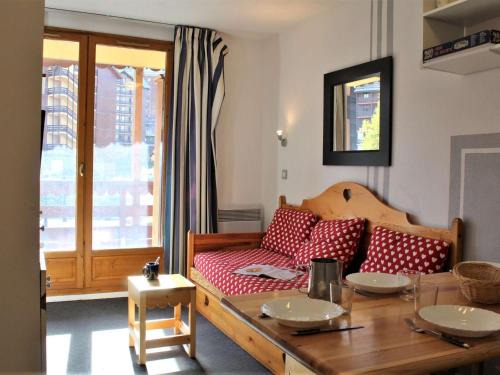 Appartement Cosy 2 Pièces, 6 Couchages, Proche Pistes et Commerces, Balcon Sud-Ouest, Risoul 1850 - FR-1-330-224
