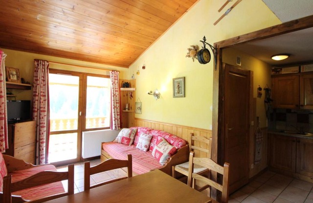 Appartement cosy 6 personnes proche des pistes à Val Cenis avec balcon, WiFi et parking sous-sol - FR-1-508-214