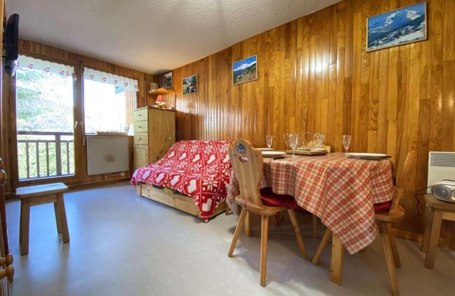 Appartement cosy 6 pers, Praz-sur-Arly, navette gratuite, parking, animaux admis - FR-1-603-43