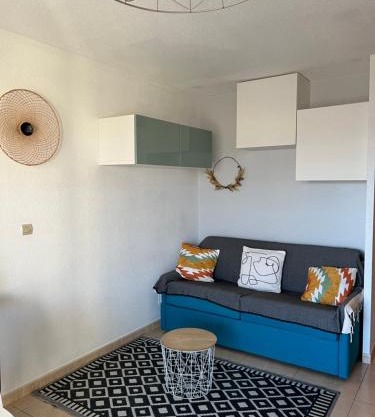 Appartement Cosy, au pied de la plage du Grazel.