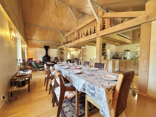 Appartement de 5 pièces à Praz-sur-Arly avec cheminée, mezzanine et parking - 8 pers - FR-1-603-7