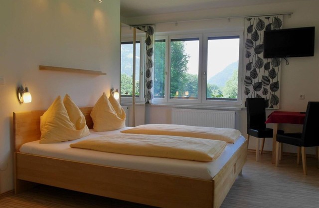 Appartement Dobratsch - Pension Strauß