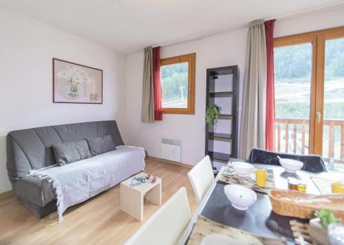 Appartement Duplex 3 Pièces 8 Personnes MAE-1031
