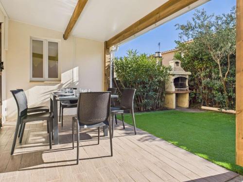 Appartement duplex climatisé avec terrasse, 1 chambre, parking privé, proche plage - FR-1-326-559