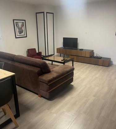 Appartement entier 1 à 4 personnes au calme avec parking gratuit