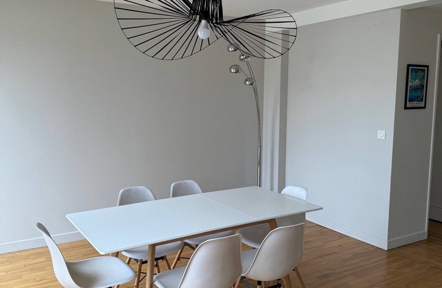 Appartement Familial Meublé Tout Confort - 70m² - 2 Chambres
