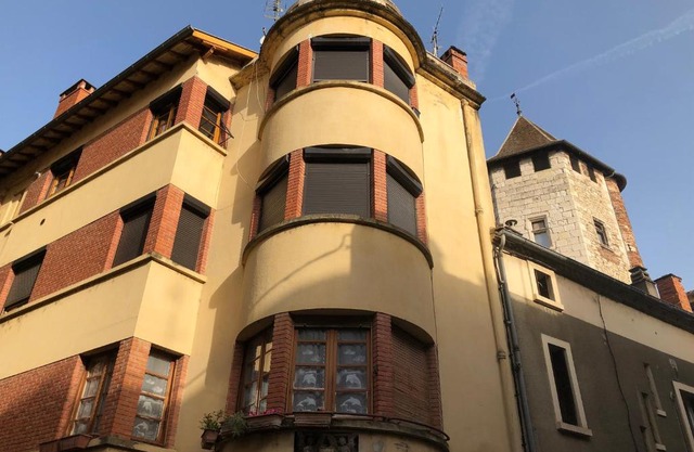 Appartement familial 3 chambres centre proche Lot