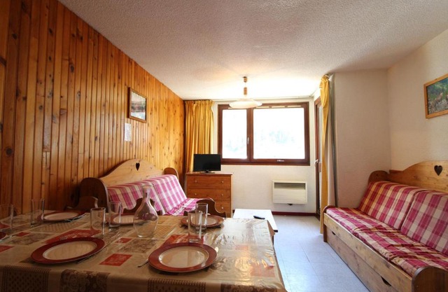 Appartement à 300m des pistes pour 7 pers. à Lanslebourg - FR-1-508-10