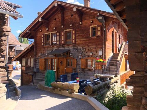 Appartement "Le Ver Luisant" à Saint-Martin, Val d'Hérens, Valais