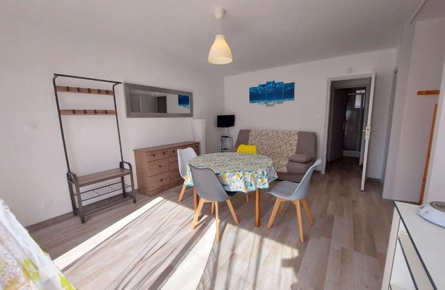 Appartement lumineux 4-6 pers avec terrasse, parking et cuisine équipée à Marseillan - FR-1-326-502