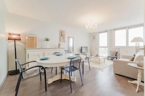 Appartement Lumineux 2 chambres avec parking