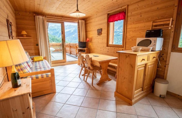 Appartement Méribel, 2 pièces, 4 personnes - FR-1-688-45