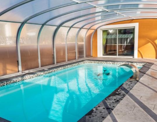 Appartement moderne avec piscine à Plan-d'Aups 55 m² - Spa inclus​