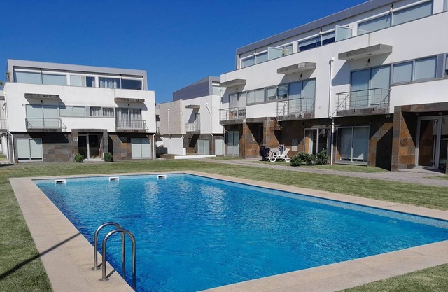 Appartement Moderne Dans Condo Fermé a 300mt de la Plage