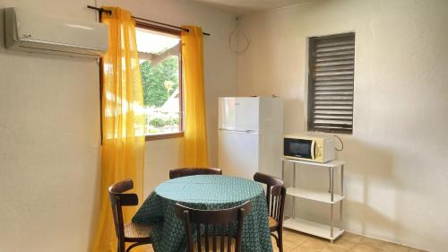 Appartement moderne à Remire-Montjoly avec balcon, 60 m²