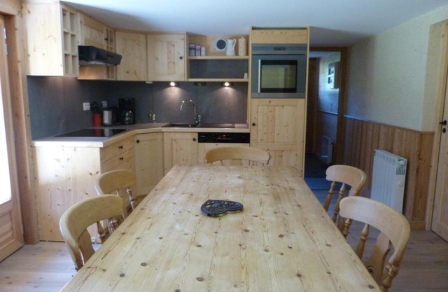 Appartement proche des pistes, 6 personnes, 2 chambres - CH11APPT