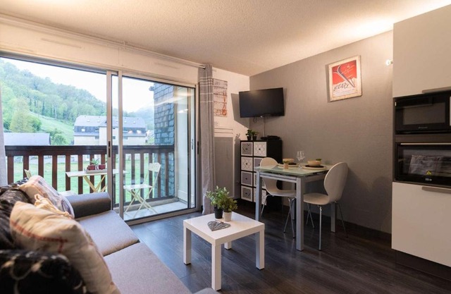 Appartement rénové 4 personnes calme proche centre Saint-Lary - FR-1-296-241