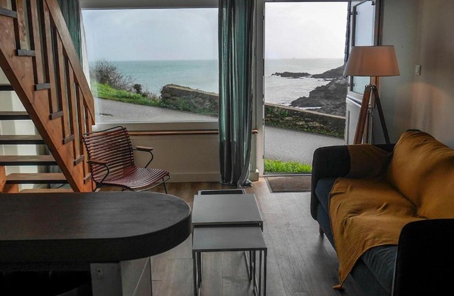 Appartement rénové avec vue mer et WIFI - FR-1-418-214