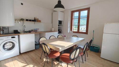 Appartement rénové vue montagne à Bussang centre