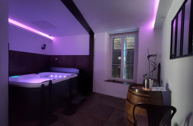 Appartement Spa - Jacuzzi privatif - Fer Rêver 63