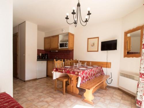 Appartement spacieux 5 pers au pied des pistes avec parking et WiFi - FR-1-508-139