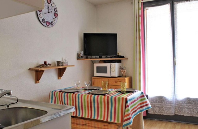 Appartement studio cosy à Risoul - Idéalement situé, 4 couchages - FR-1-330-126