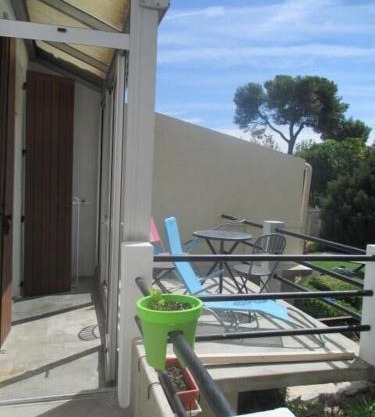 Appartement sur Sommières jusqu'à 6 personnes