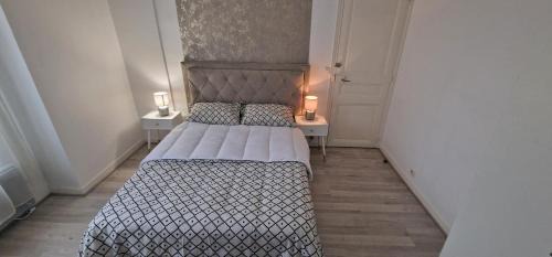 Appartement T2 porte la défense