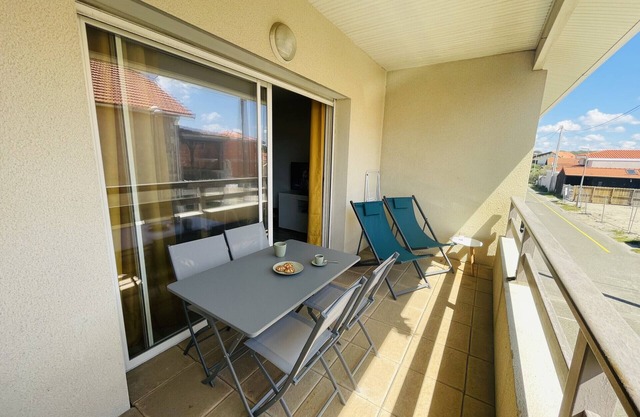 Appartement T2 pour 4 personnes proche Plage (205)