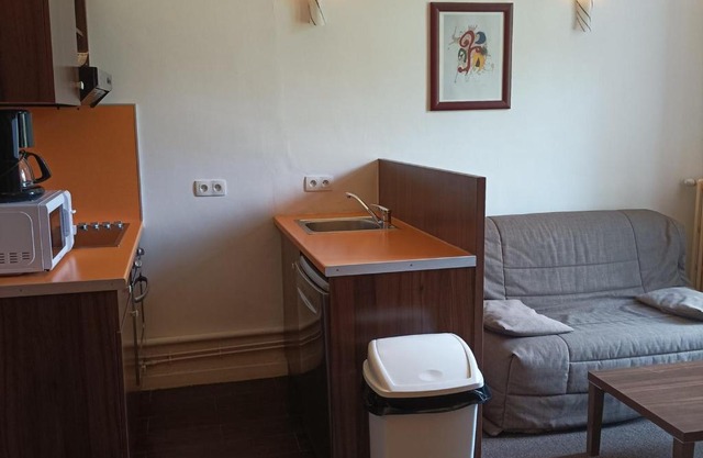 Appartement T3 dans Château avec Piscine et Sauna à Jausiers, 6 pers, Terrasse et Balcon - FR-1-165B-4
