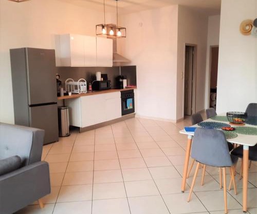 Appartement tout équipé 4 à 6 couchages au cœur de Beziers