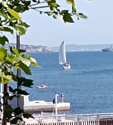 Appartement tout confort 1 à 6 personnes Port plaisance La Ciotat