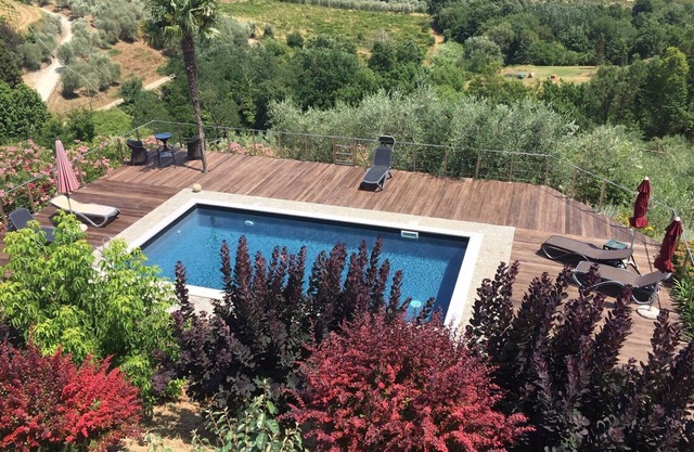 Apartamento - excelente vista, en medio de olivares, piscina, WiFi, aire acondicionado