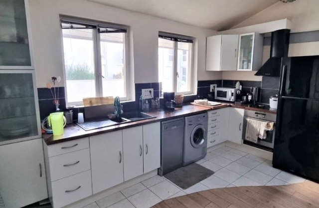 Appartment 78m², 6 pers. 3 bedrooms - 20-30 mn from Paris
