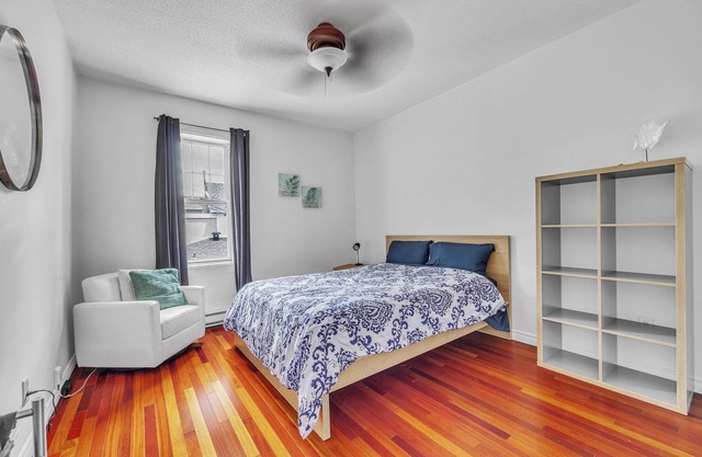 Wright apartment 4