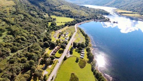 Appin Holiday Homes -Caravans, Lodges, Shepherds Hut and Train Carriage stays