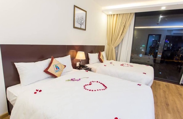 Apple Hotel