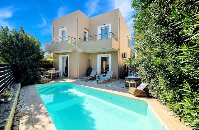 Apple Maxima Villas 2 priv pools