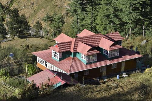 apple orchard rawat homestay