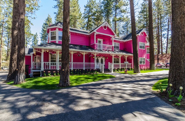 Apples Bed & Breakfast