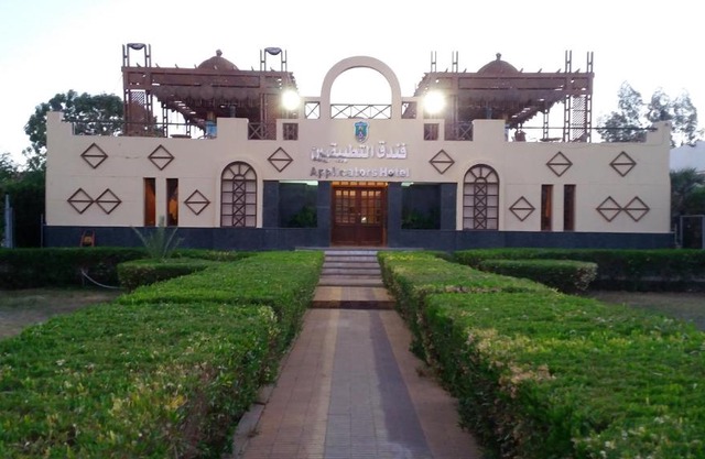 Applicators Hotel