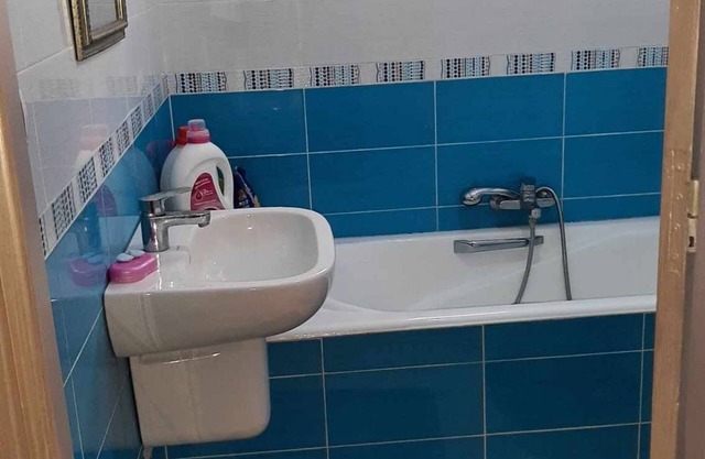 Appt au 2eme Étage D'une Villa