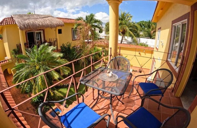 Apartamento para 3 personas, todo equipado, piscina y balcón con vista