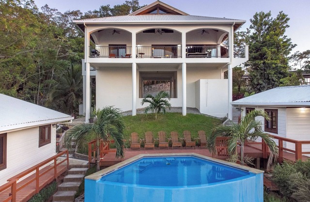 Apricari Main House/ Stunning Views/ 3 BDRM/ Pool