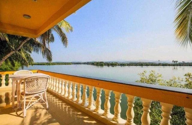 Apricus Inn Riverside